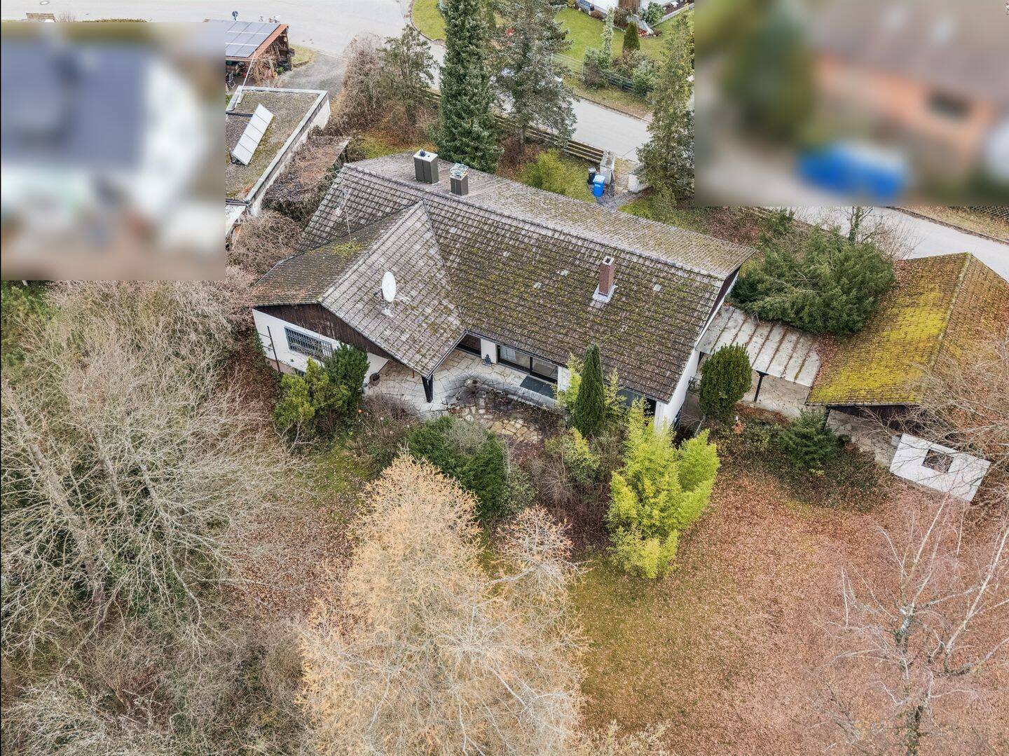 Bungalow mit vielen Highlights inkl. Doppelgarage, Pool und großem Garten in Altdorf/Hagenhausen