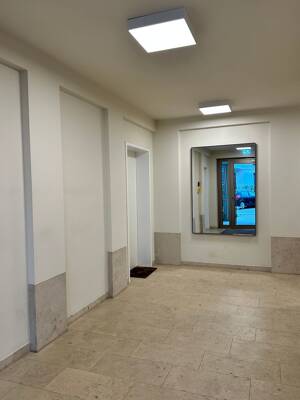 Stadt trifft Park - 2-Zimmer Erdgeschosswohnung mit 2 Terrassen & Einbauküche mit WM! – 93049 Regensburg – Vorschaubild 4