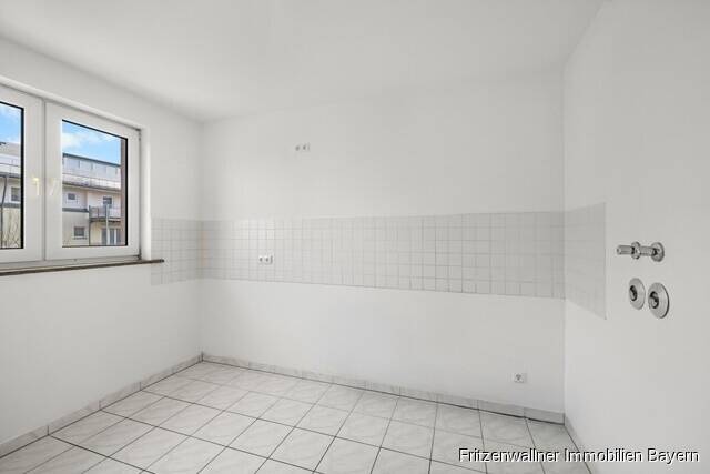 "Lichtdurchflutete 5-Zimmer-Wohnung mit Aufzug in gefragter Wohnlage" – Augsburg – Vorschaubild 5
