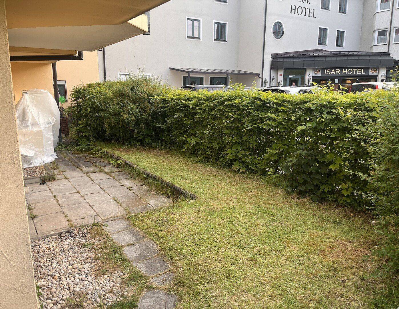 Ab 1.10: Möblierte 1-Zimmerwohnung im Herzen von München (saniert) – München – Vorschaubild 3