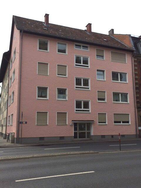 Geräumige, modernisierte 1-Zimmer-Wohnung, Fürth - Erlanger Str. 20 a - 3. OG - ohne Maklerprovision
