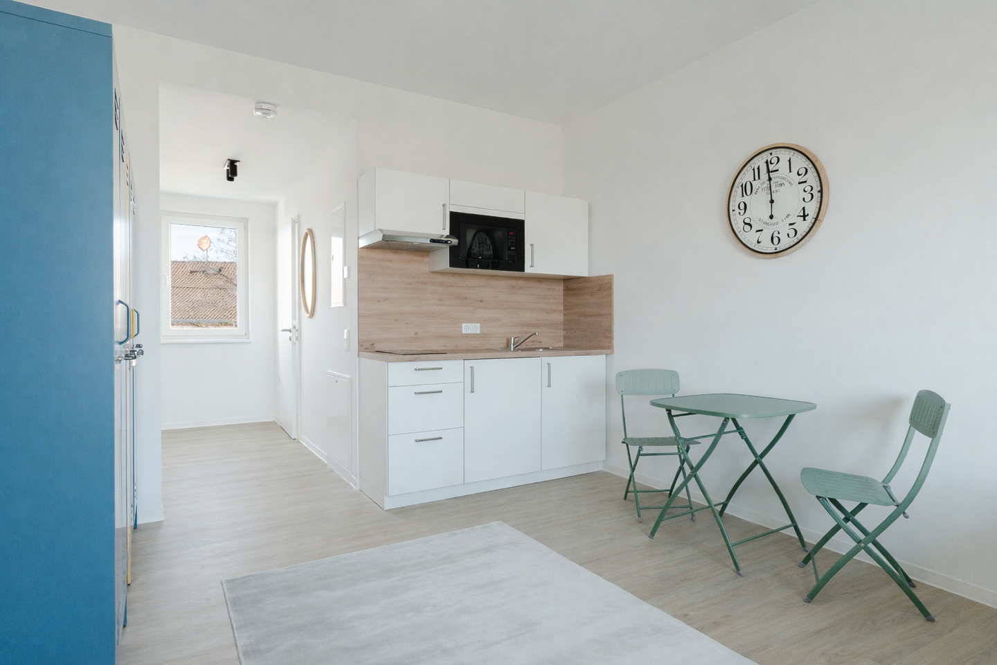 Exklusives größeres Design-Apartment |möbliert|Fahrstuhl |Unilage|Dachgarten – Magdeburg – Vorschaubild 4