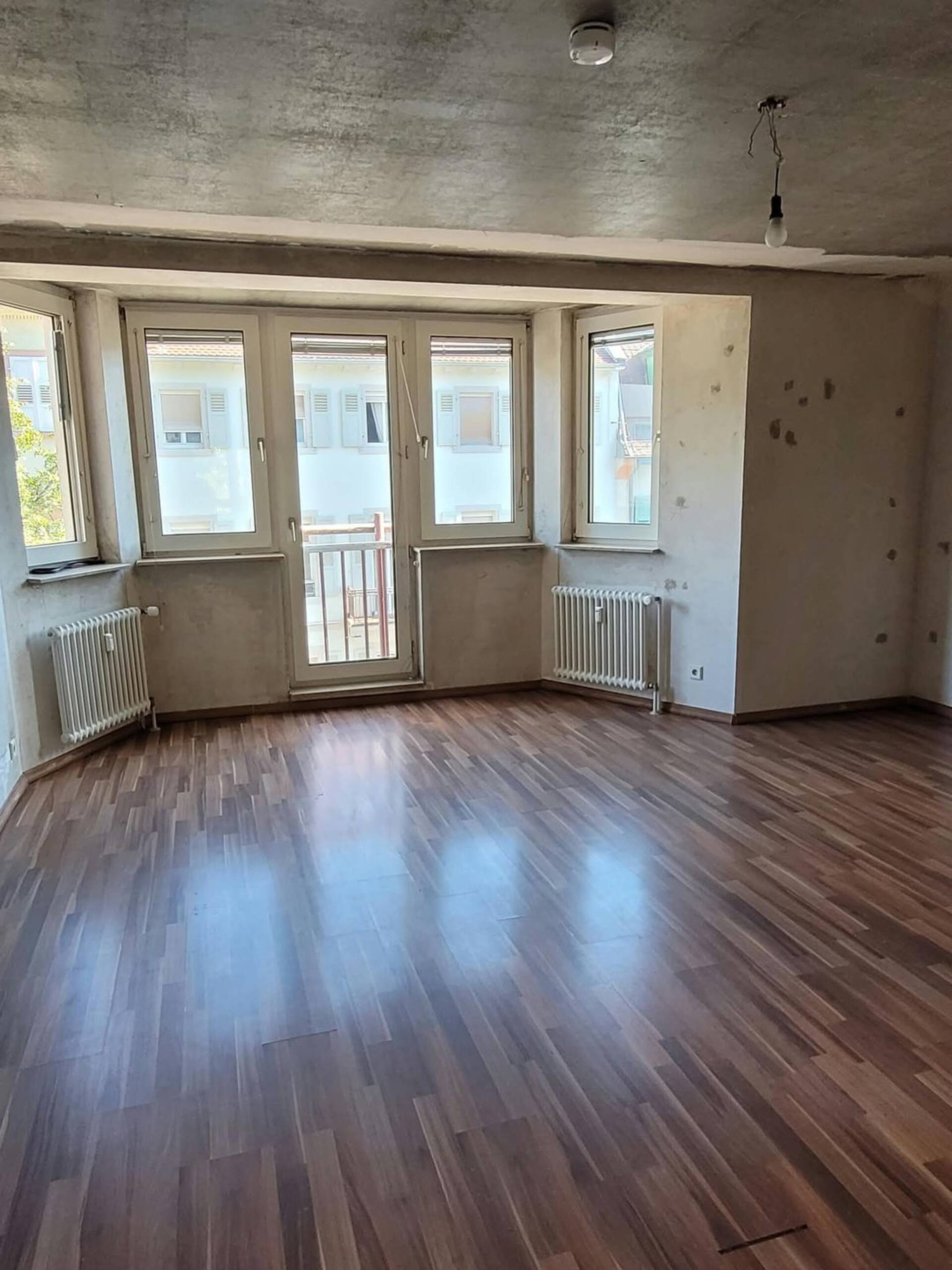 Etagenwohnung in 76133 Karlsruhe mit 70 m² kaufen