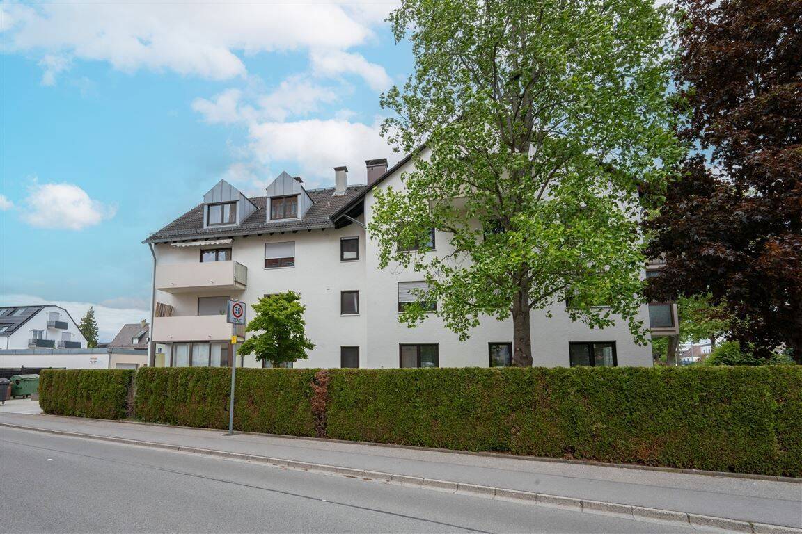 Moderne 3-Zimmer-Wohnung in beliebter Lage von Augsburg-Haunstetten – Augsburg – Vorschaubild 3