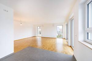 2-Zimmer-Wohnung mit Balkon Wü/Frauenland – 97074 Würzburg – Vorschaubild 2