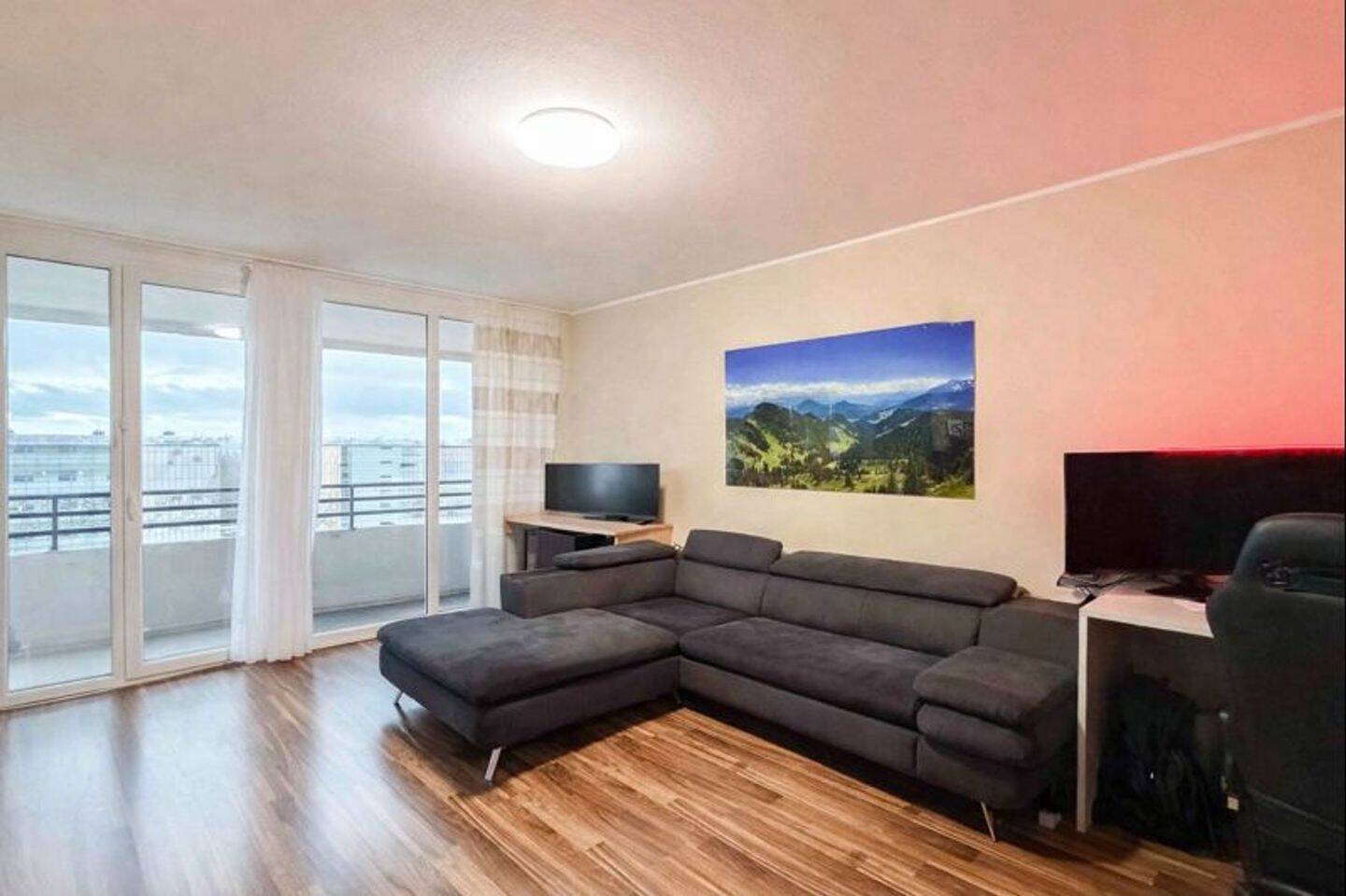 2-Zimmer-Wohnung mit Aufzug, Balkon & Stellplatz - Bonn-Heiderhof – Bonn – Bild 1 von 8