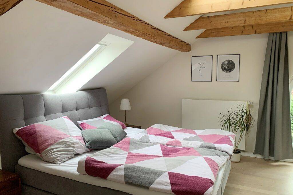 Topzentral gelegenes, modernisiertes Einfamilienhaus mit Garage auf schönem Gartengrundstück – Cloppenburg – Vorschaubild 9