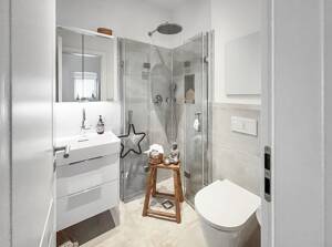 Luxuriöse 3-Zi.-Wohnung mit eigenem Garten, Balkon und Tiefgarage in Essen-Bredeney – 45133 Essen – Vorschaubild 5