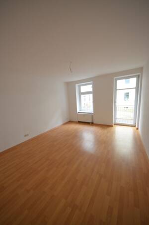 Sanierte Altbauwohnung Laminatboden und Balkon im ruhigen Hofgebäude! – 4155 Leipzig – Vorschaubild 8