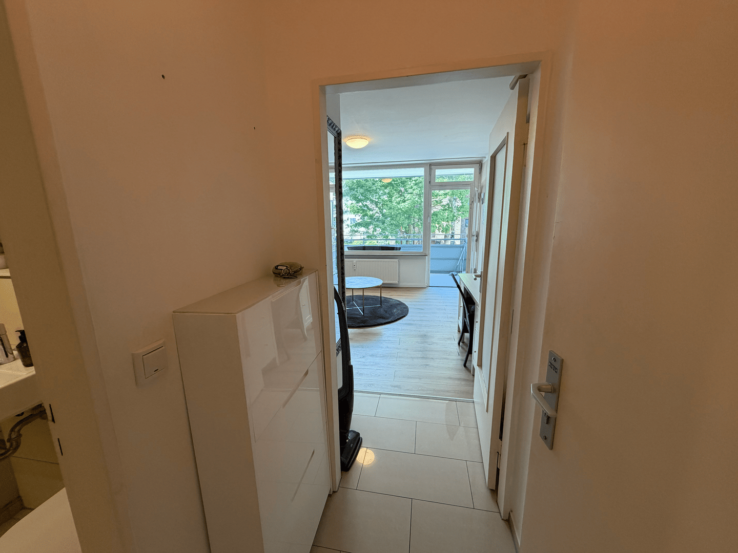 MODERNES CITY-STUDIO IN CHARLOTTENBURG - RUHIGE HOFLAGE, WEST-BALKON & SICHERE TIEFGARAGE (OPT.)! – Berlin – Vorschaubild 9