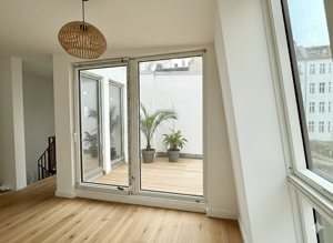Erstbezug: Stadthaus mit Dachterrasse und Terrasse – 13088 Berlin – Vorschaubild 4