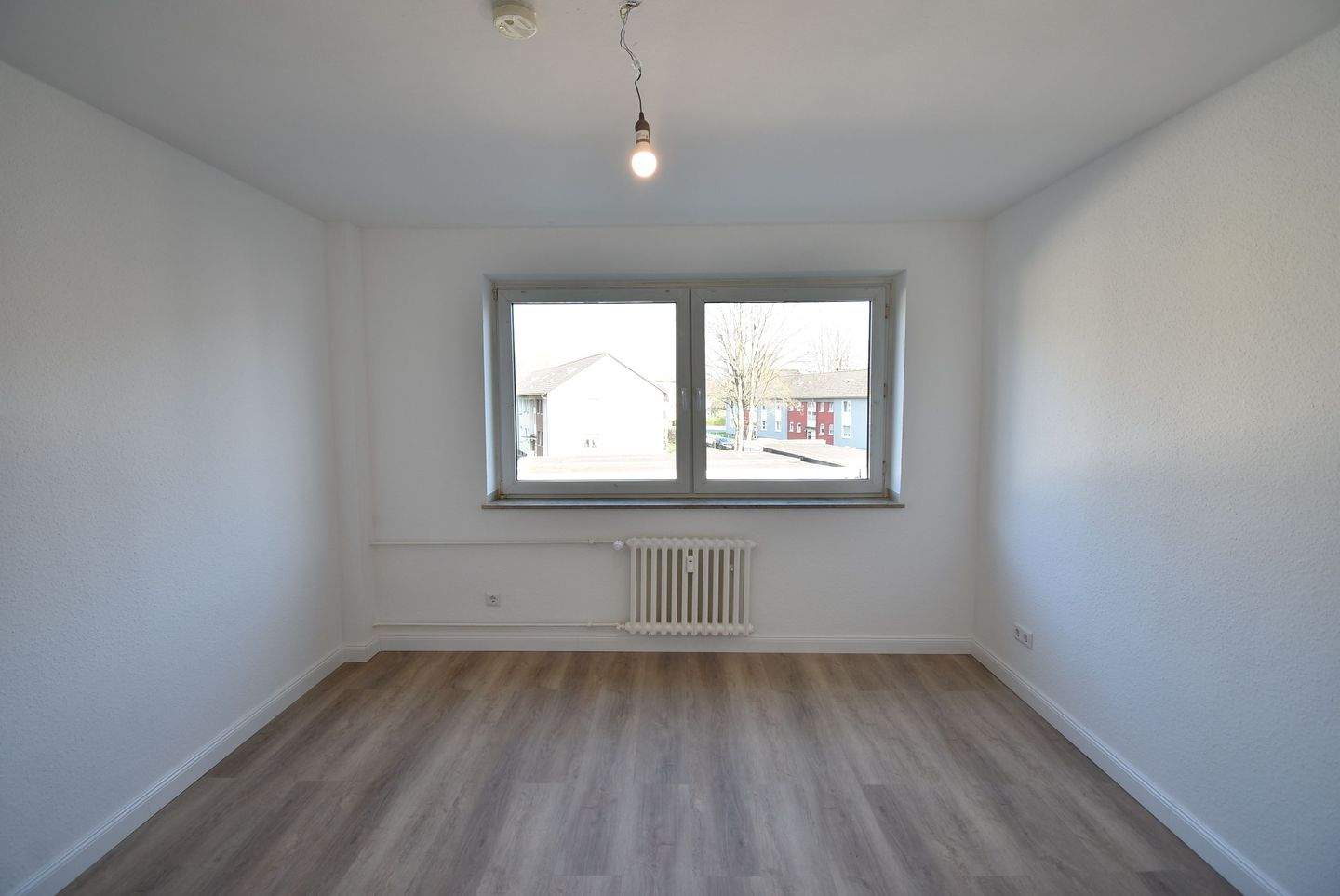 Ruhige Lage! Renovierte 3-Zi-Whg mit Balkon in Walsum – Duisburg – Vorschaubild 5