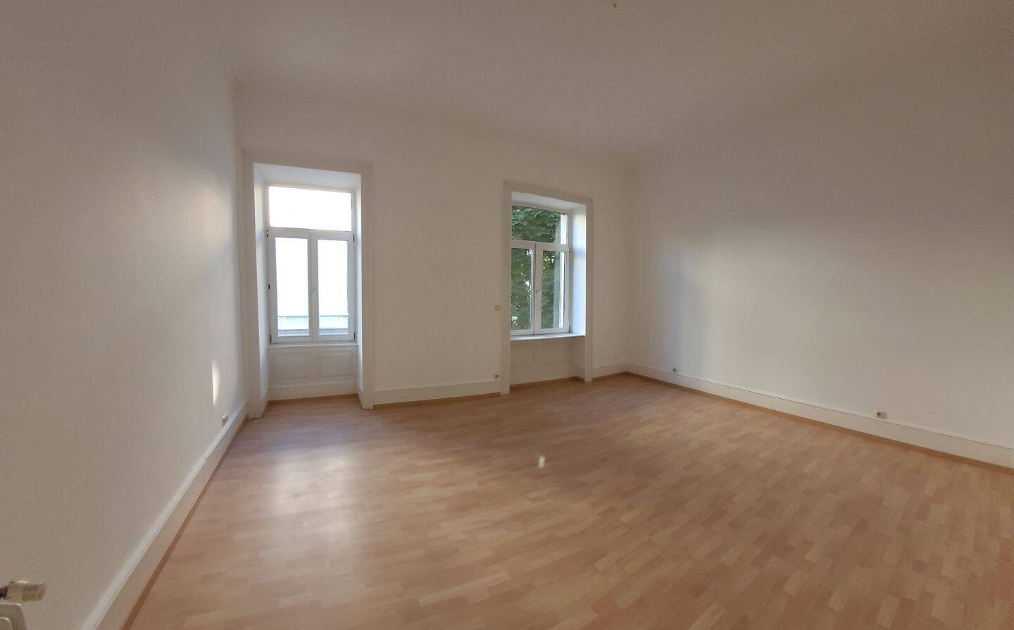 Luxeriöses Stadtdomizil in Wiesbaden – Wiesbaden – Vorschaubild 3