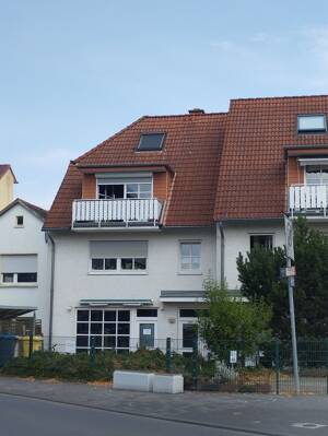 Maisonette-Wohnung in Bonn-Röttgen mit Balkon und TG
