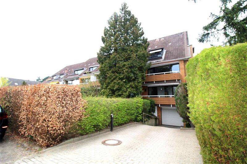 In absoluter Ruhe Wohnen: 4-Zimmer-Wohnung mit 2 Loggien und TG-Stellplatz! – Hamburg – Vorschaubild 4