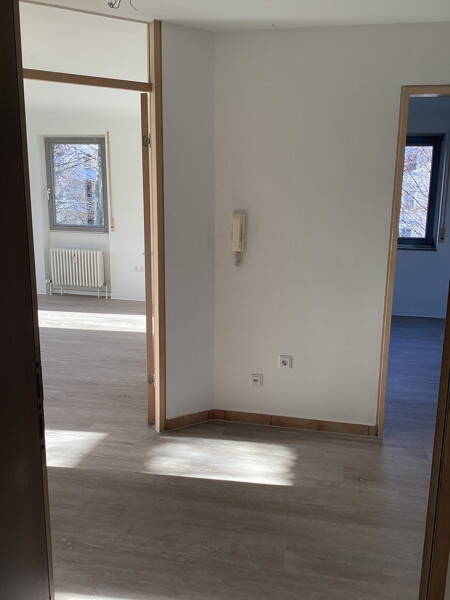 Gelegenheit: schöne ruhige 2-Zimmer-Wohnung – Stuttgart – Vorschaubild 4