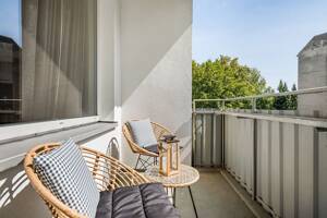 Möbliertes Studio-Apartment mit Balkon in Berlin-Neukölln – 12047 Berlin – Vorschaubild 2