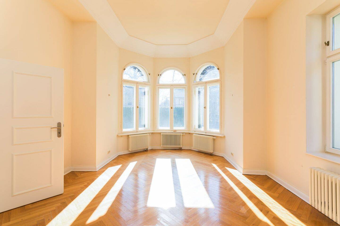 Exquisite Wohnung am Griebnitzsee - Historische Eleganz trifft moderne Möglichkeiten – Potsdam – Vorschaubild 3