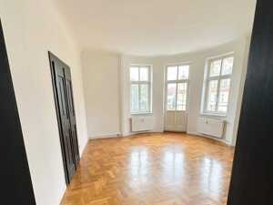 Platz für die große Familie, zwei Bäder und Balkone, den 1 Monat Kaltmietfrei wohnen! – 1219 Dresden – Vorschaubild 6