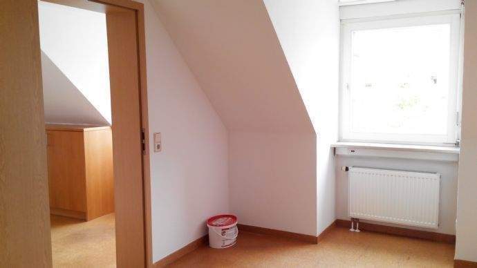 Helle 2-Zimmer-Wohnung mit schönem Ausblick im Frauenland - Nähe Missionsärztliche Klinik – Würzburg – Vorschaubild 4