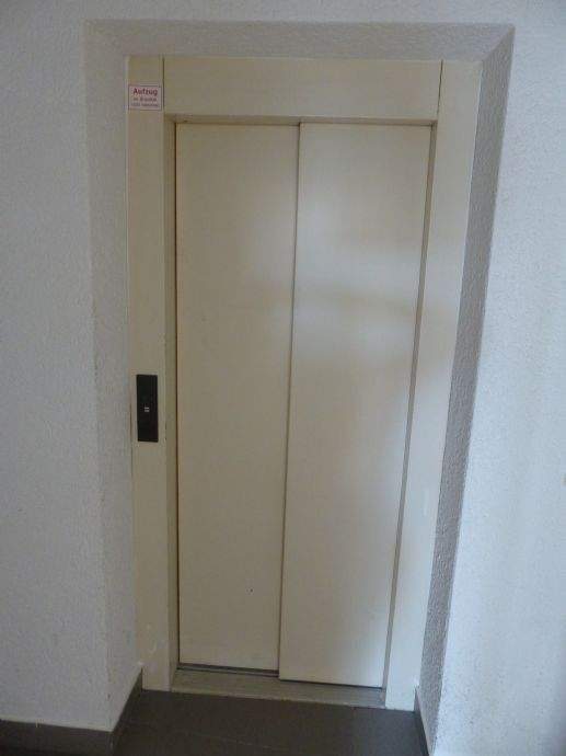 Praktische 2-Raum-Wohnung mit Küche und Glasfaseranschluss! – Chemnitz – Vorschaubild 4
