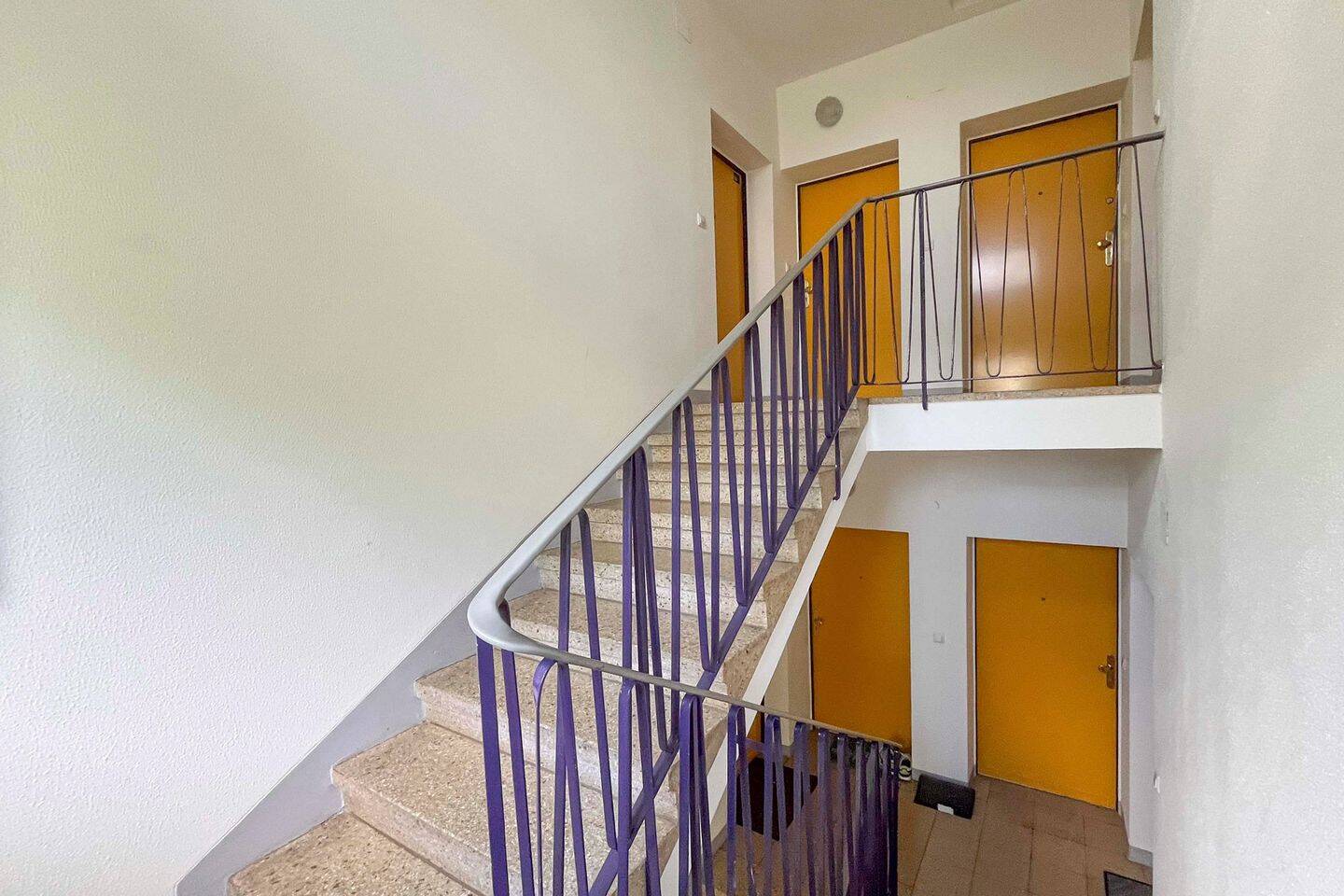 Sonnige 1-Zimmer-Wohnung mit Balkon - bezugsfrei ab August 2026 | Erbbauzins ca. 230 € p.a. – Berlin – Vorschaubild 7