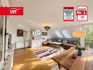 Lichtdurchflutete 4-Zimmer-DG-Wohnung, 115 m² mit Loggia & Stellplatz