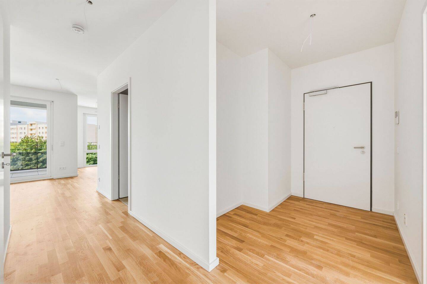 3-Zi-Wohnung mit EBK, Stellplatz und hochwertiger Ausstattung – München – Vorschaubild 8
