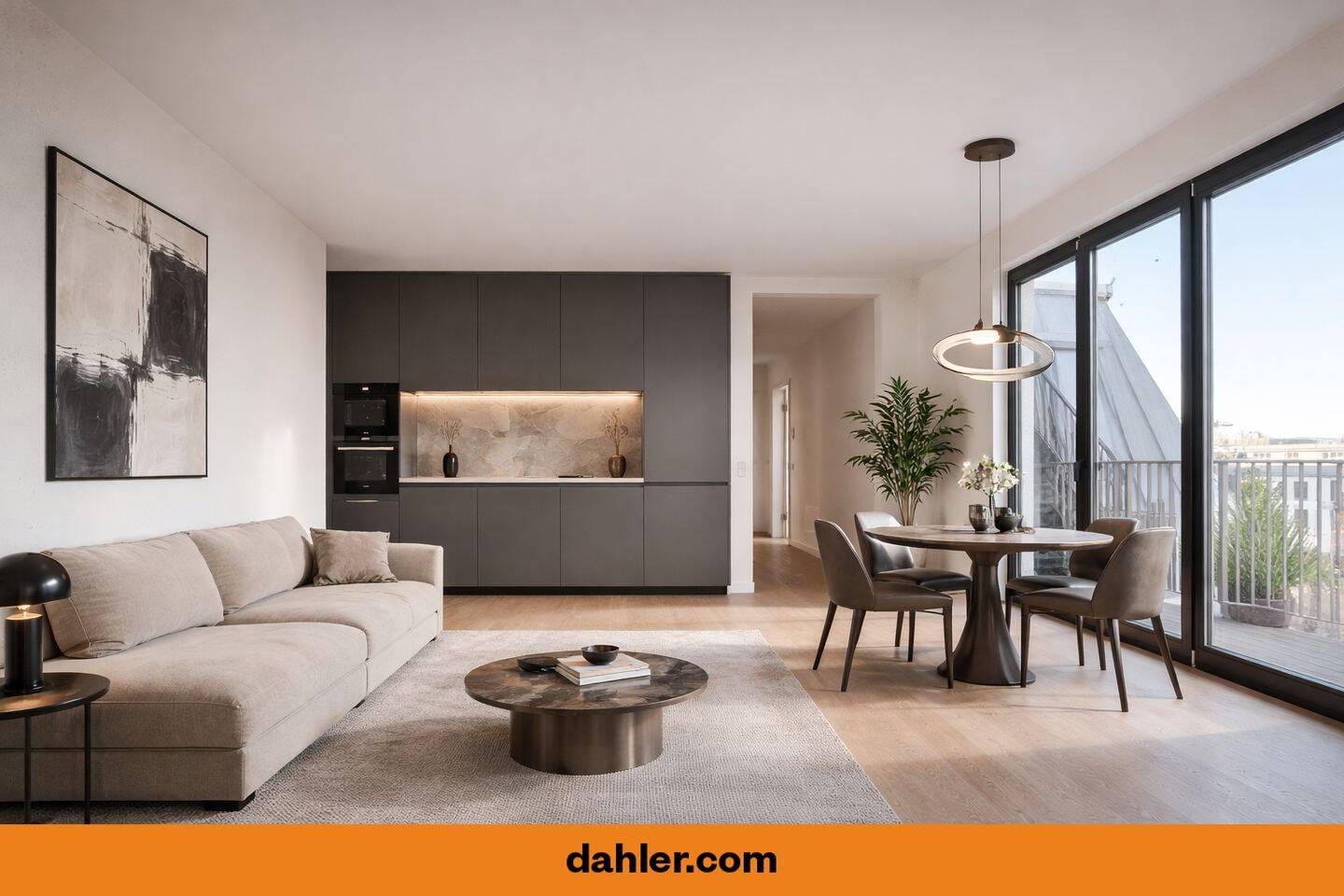 Neubau-Penthouse mit Dachterrasse und Skylineblick