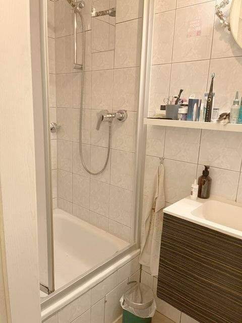 Kleine Wohnung mitten in D-Eller – Düsseldorf – Vorschaubild 3