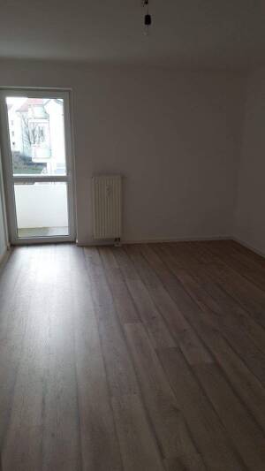 Sofort verfügbar +Eigennutz oder Kapitalanlage!? Helle und ruhig gelegene 2-Raum-WE mit Balkon, Tiefgaragenstellplatz – Alte Gärtnerei 2, 4288 Leipzig – Vorschaubild 9