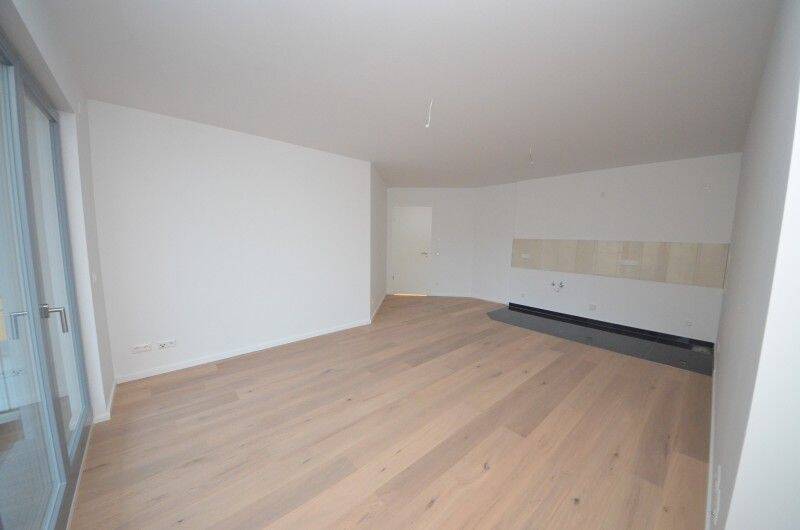 Moderne Wohnung in Anger-Crottendorf im 3.Obergeschoss - mit Loggia! – Leipzig – Vorschaubild 3
