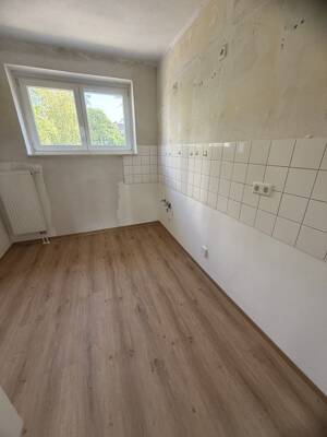 Wohnung mit Loggia und Weitblick ins Grüne. Neunkirchen, Am Wäldchen 6 – 66538 Neunkirchen – Vorschaubild 3