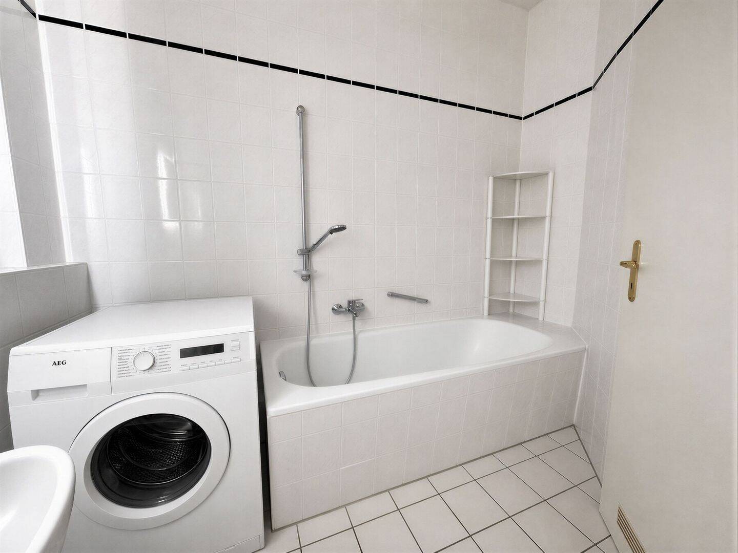 Helle Altbauwohnung mit ca. 3,40 m Deckenhöhe und Balkon in ruhiger Lage von Dresden-Plauen – Dresden – Vorschaubild 8