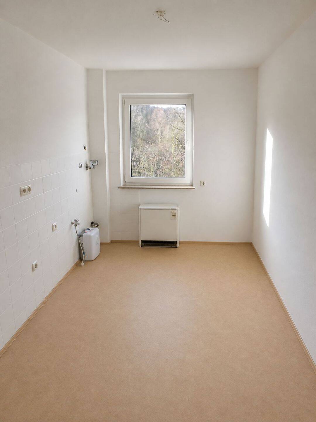 Moderne 2-Zimmer-Wohnung mit Balkon in Oberzwehren, Kassel – Kassel – Vorschaubild 4