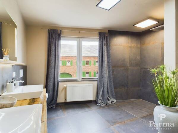 Haus in 52353 Düren / Arnoldsweiler mit 210,09 m² kaufen