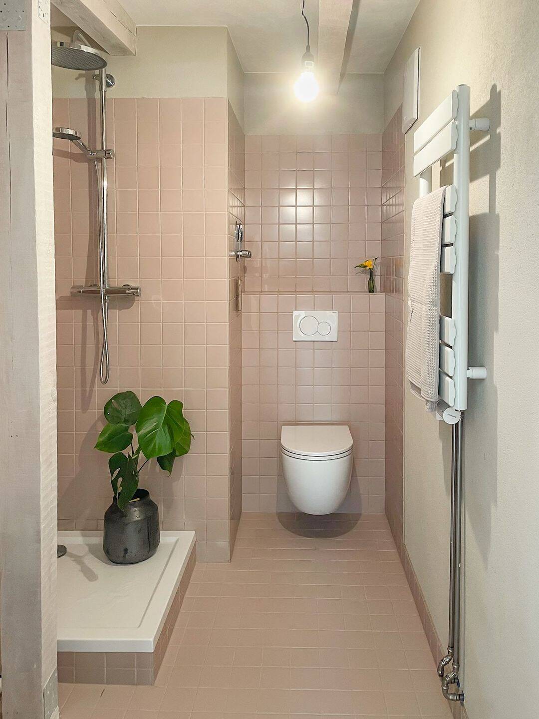 2 Zimmer Dachgeschosswohnung, ruhig und hell in Berlin Prenzlauer Berg – Berlin – Vorschaubild 4