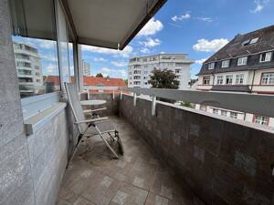 Ein Zuhause, das auf Ihre Ideen wartet - 3-Zimmer-Wohnung mit viel Potenzial auf der Berger Straße – 60389 Frankfurt am Main – Vorschaubild 4