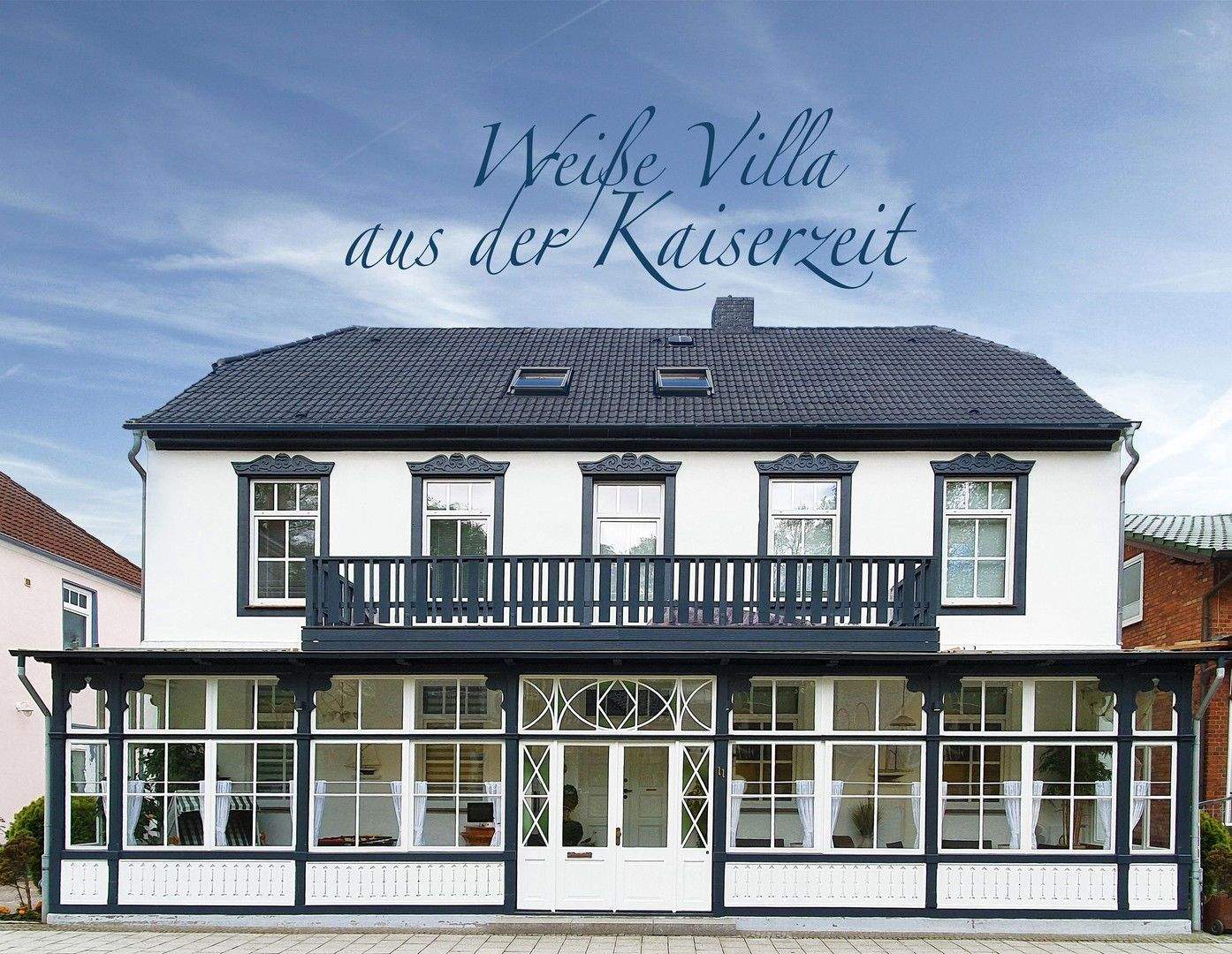Mehrfamilienhaus in Travemünde. 200 m von der Trave entfernt. Gehobene Wohnlage. Inkl. Baugrundstück – Lübeck – Bild 1 von 9