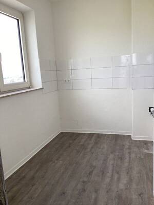 Endlich Zuhause: renovierte 1-Zimmer-Single-Wohnung – 46045 Oberhausen – Vorschaubild 4