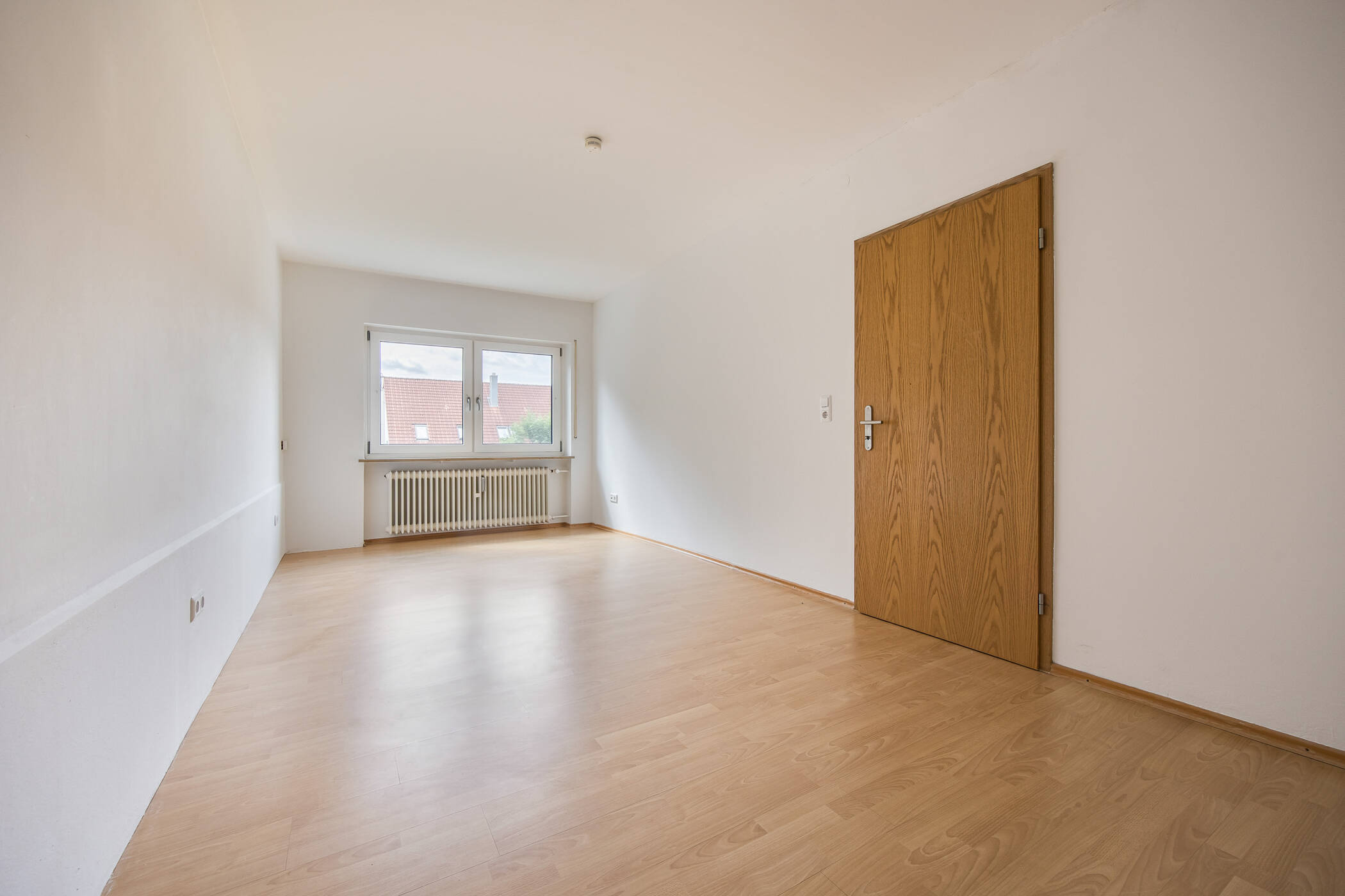 Herrliche 3-Zimmer-Wohnung in sehr guter Lage von Nürnberg-Altenfurt mit großem Balkon und Garage – Nürnberg – Vorschaubild 4