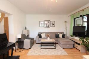 Familienfreundliches Reiheneckhaus mit Garten – 70499 Stuttgart – Vorschaubild 3
