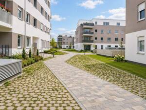 Barrierefreies Wohnen - 3 Raum-Whg. Balkon u. Hauswirtschaftsraum, Bezug ab 01.11.26 möglich