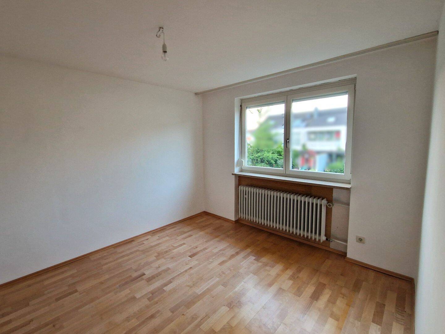 Familienfreundliches Endreihenhaus in ruhiger Lage in Buckenhof – Buckenhof – Vorschaubild 8