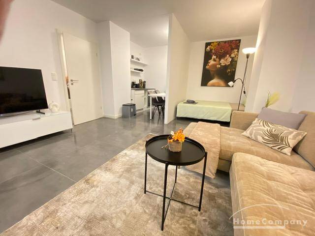 Modern möbliertes 1-Zimmer-Apartment in Allach – München – Vorschaubild 3