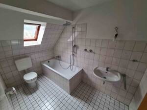 charmante DG-Wohnung in zentraler Lage von Bo-Weitmar – 44795 Bochum – Vorschaubild 6
