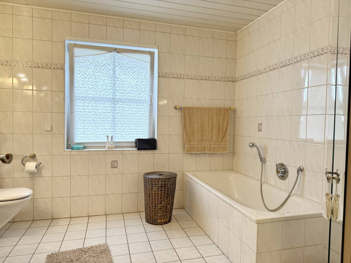 Viel Platz für Ihre Wohnträume - Ein Haus voller Möglichkeiten – Wallscheid – Vorschaubild 5