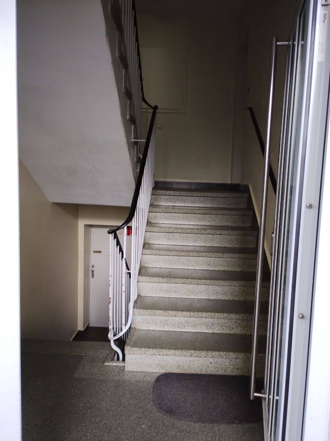 Schöne 4-Zimmer-Wohnung mit Balkon im Nordend – Frankfurt am Main – Vorschaubild 5