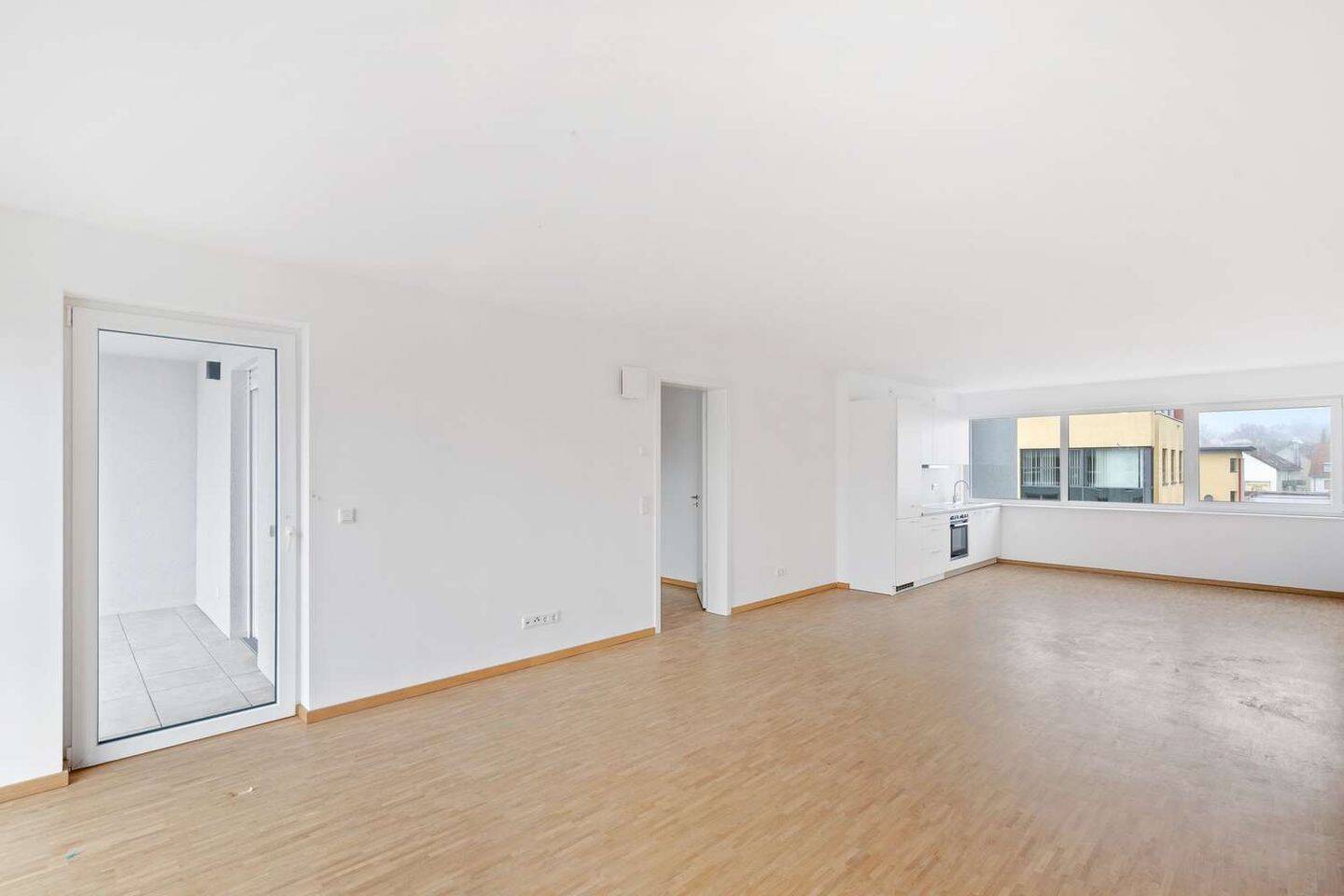Außergewöhnliche 3-Zimmerwohnung mit hochwertiger Ausstattung – Saarbrücken – Vorschaubild 4