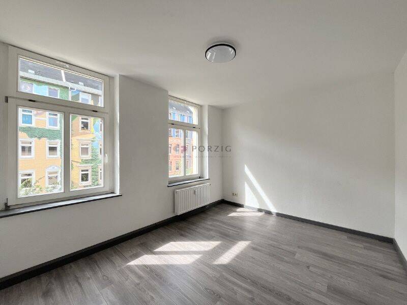 Viel Platz für die Familie: 4-Zimmer-Wohnung am Brühl – Chemnitz – Vorschaubild 5